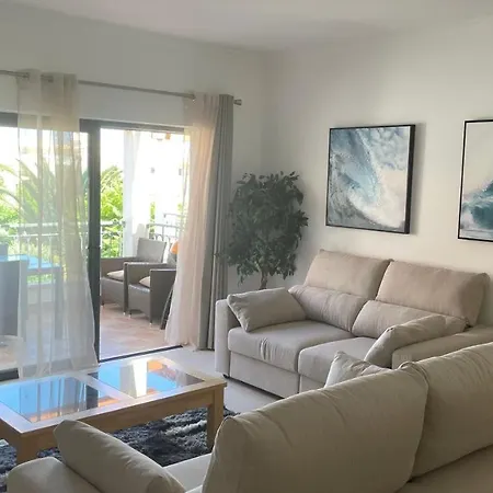 Amazing 2 Bedroom Apartment Near Beach With Pool Lagos Exterior photo